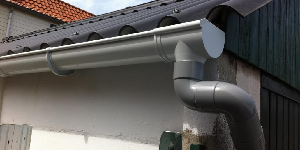 Dakgoot Plaatsen PVC Dakgoot Lijmen MijnKluswijzer.nl