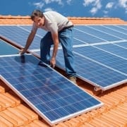 zelf zonnepanelen installeren